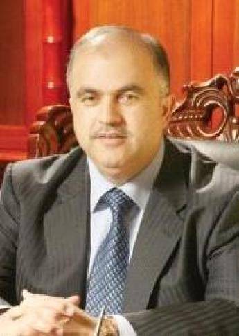 وفاة والد النائب السابق غازي عليان