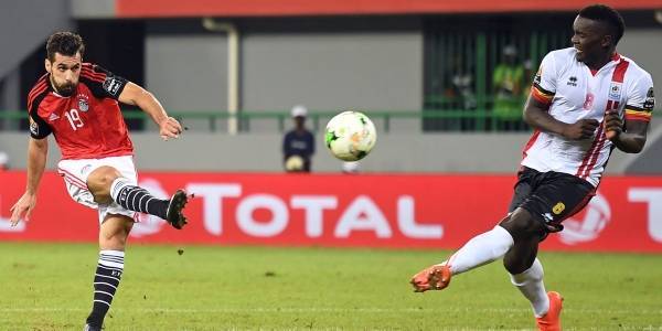 هدف قاتل يُهدي مصر الفوز على أوغندا في كأس الأمم الإفريقية
