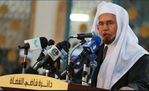 هليل.. قاضي القضاة إذ يلقي خطبة الوداع الأخيرة بورتريه