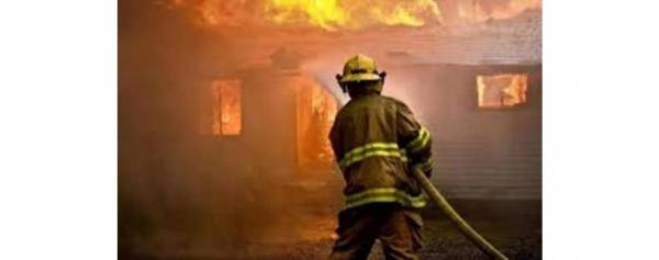 وفاة وإصابتان بحريق منزل في ماركا