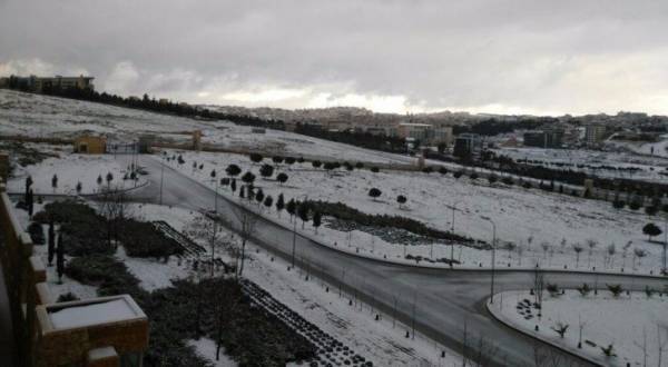 ثلوج عمان في صور