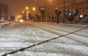 حالة الطرق حتى الساعة 12 من منتصف الليل.. ثلوج وحذر شديد