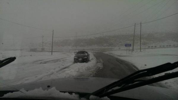 ثلوج فوق المرتفعات الثلاثاء