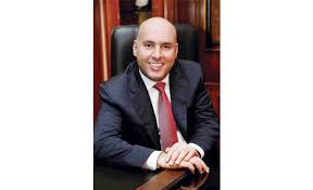 سامر توفيق فاخوري يوزع 40مليون دينار