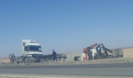 تدهور صهريج غاز على الطريق الصحراوي