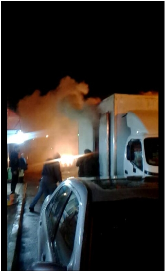 احتراق مركبة جراء تماس كهربائي في إربد