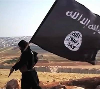 فصائل داعشية تقترب من حدودنا