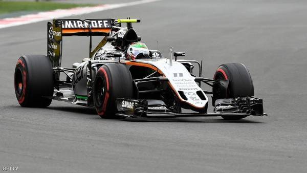 فورمولا 1.. حين يُجبر سائق على الأكل