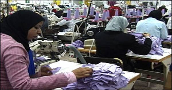 إغلاق مصنع بإربد انتهك حقوق عامليه