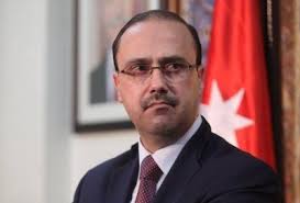 المومني:الحكومة حريصة على عدم زيادة أسعار الأدوية والجميد والدجاج والعديد من السلع !