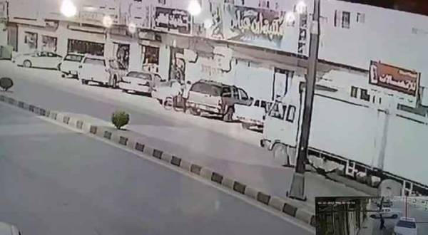 العناية الإلهية تنقذ طفلًا من الدهس بالسعودية(فيديو)