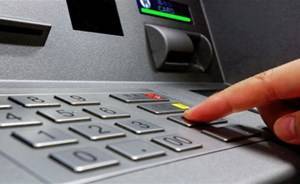 لماذا يتألّف الرمز السري في الصراف الآلي من 4 أرقام؟