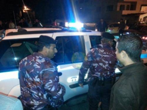 مخمور يحطم مركبتين في الهاشمي الشمالي