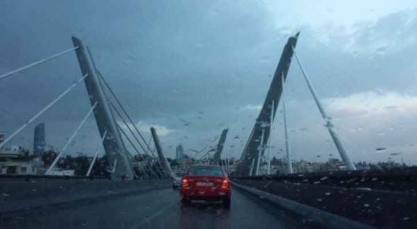 الجُمعة.. منخفض جوي وزخات أمطار متوقعة في شمال ووسط ولاحقا شرق المملكة