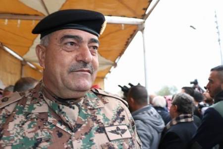 مئة الف دينار لأسر الشهداء