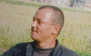 رجل يأكل لحم الكلاب والحمير ويهدد بذبح أطفاله .. الخبر صادم والتفاصيل أكثر بشاعة!