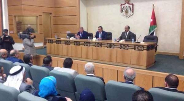 نواب عقب لقاء مع الطراونة: رحم الله امرأ اهدى لي عيوبي