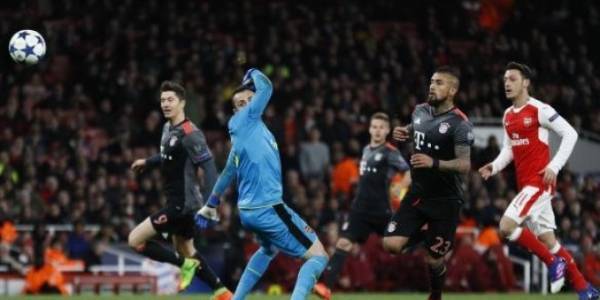 بايرن ميونيخ يهين أرسنال في ملعب الإمارات