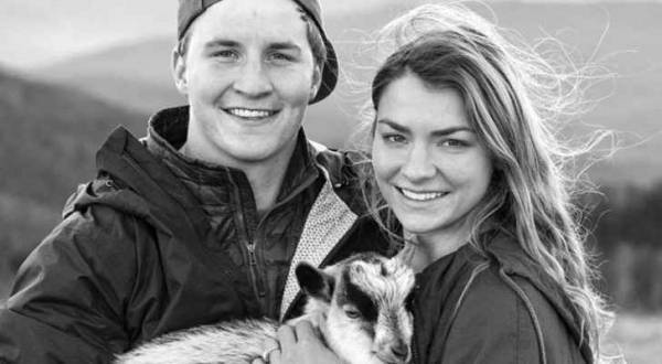 رومانسية من نوع خاص ..عرض زواج سيدخل التاريخ بأمريكا