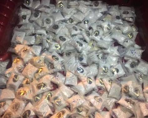 ضبط 200 الف حبة مخدرة بالزرقاء والقبض على المتورطين