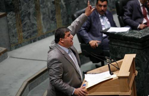 السعود يطالب النائب الزعبي بالكشف عن النواب الذين تلقوا كتب شكر من اسرائيل