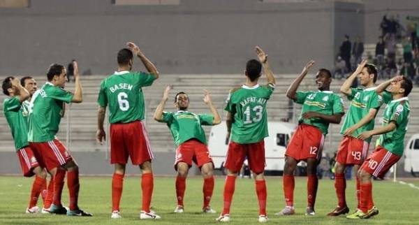 الوحدات يتصدر دوري المحترفين