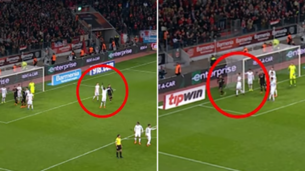 فيديو.. مدافع يستمر في مراقبة تشيشاريتو حتى خارج الملعب