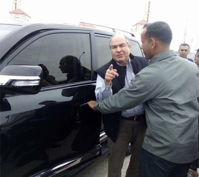 ناشطون للملقي :(إحذر على الصحراوي)