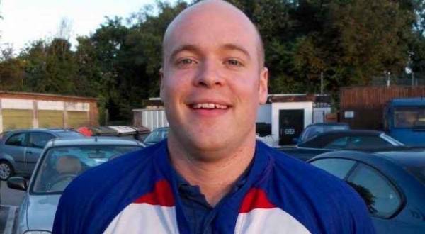 لندن: حاول شحن الآيفون.. فلقي حتفه!