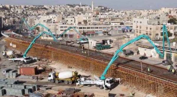 باريس سعيدة بنجاح (الباص السريع) في عمّان