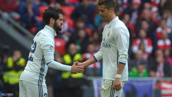 رونالدو يتلفظ بشتائم من العيار الثقيل بعد التبديل