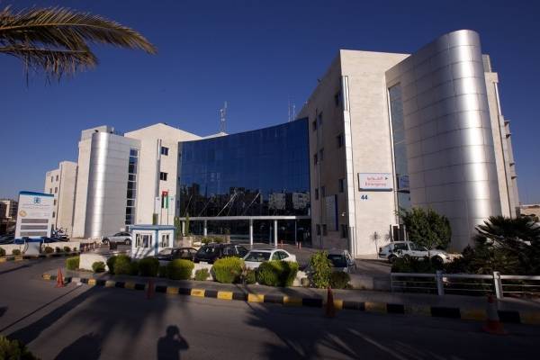 فوزي اللوزي ترفع حصتها بالمشفى الاستشاري وتشتري 700 الف سهم (وثيقة )