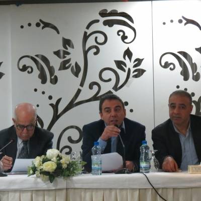 رياض الخشمان يقدم للمساهمين انجازات مجموعة العصر ويوزع أرباح نقدية 10  (صور)