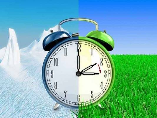 بدء العمل بالتوقيت الصيفي في المملكة منتصف ليلة غد الخميس