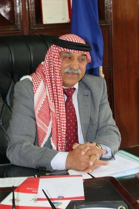 بلدية الزرقاء تمدد دوام دائرة التراخيص والمهن