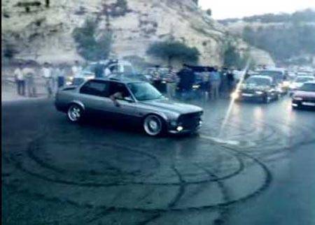 الحجز على على عشرات المركبات قامت بـالتشحيط في السلط