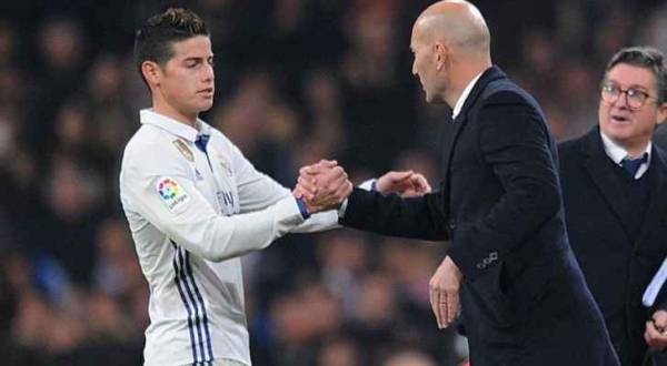 زيدان يسامح خاميس بعد شتائمه