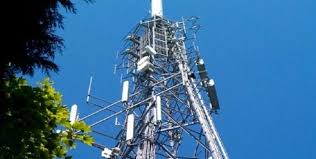 سرقة غريبة من نوعها : سرقة برج بث بارتفاع 20 مترا في كندا