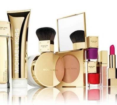 الحكومة ترفع أسعار مستحضرات التجميل