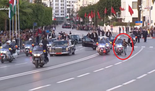 المغرب ..السجن 3 سنوات لشاب حاول اعتراض موكب الملك (فيديو)