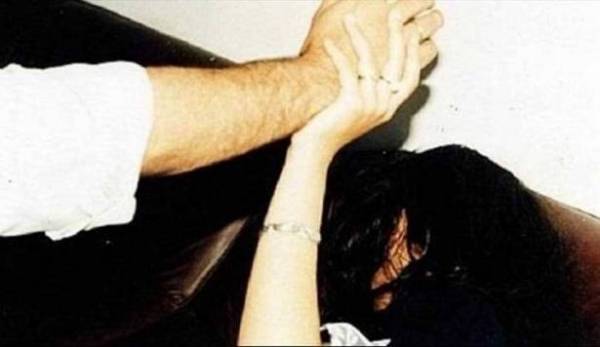 صادم جدا:يجامل صديقه ويقدم له شقيقته.. وما حصل أخطر من ذلك بكثير!!