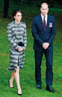 لماذا تحمل كايت ميدلتون حقائبها بيديها كلتيهما؟ سيفاجئكم السبب (صور)