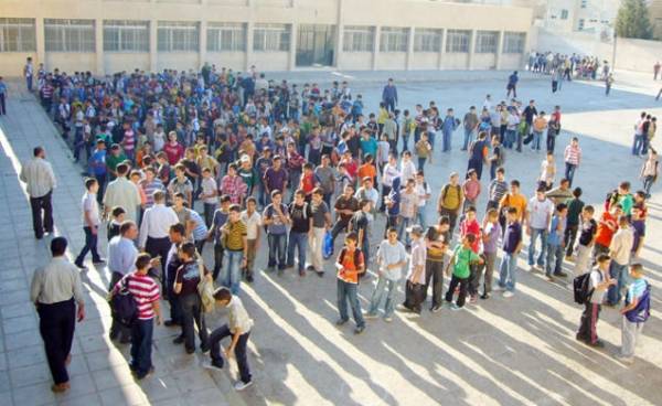 عقوبات للطلبة المسيئين عبر مواقع التواصل