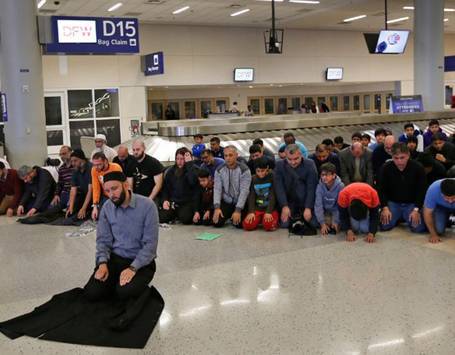 مطالب نيابية ببناء مسجد في المطار