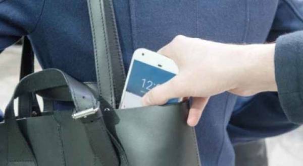 تدابير لمنع سرقة الهاتف الذكي