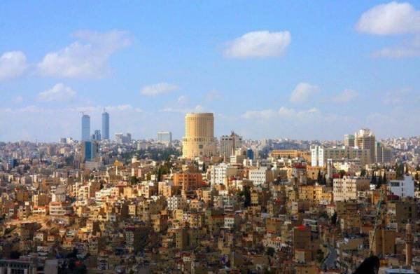 تعرّف على حالة الطقس ليوم الثلاثاء ما بين الأرصاد الجوية وطقس العرب