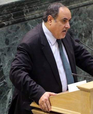 الفناطسة يطالب بإقالة (رئيس مجلس إدارة الملكية ورئيسها التنفيذي)