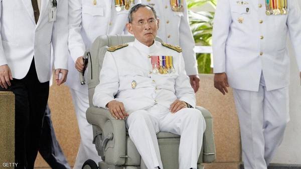 مراسم حرق جثمان ملك تايلاند الراحل في أكتوبر