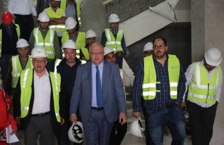 هلسه يتفقد اعادة تأهيل مبنى قصر العدل القديم ليكون محكمة تمييز