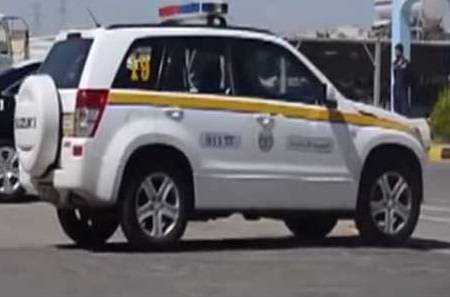 اصابتان اثر حادث سير بين دورية امن عام وبكب على الطريق الصحراوي (صورة)